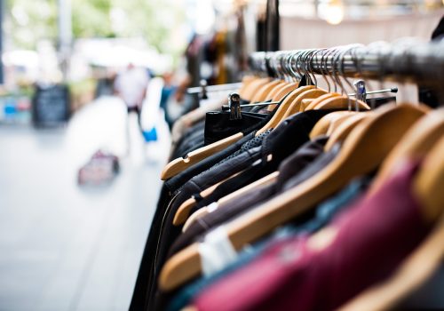 hangers-1850082_1280